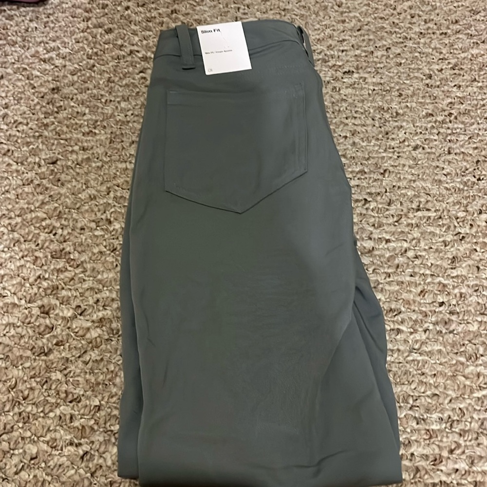 Brand new with tags Nike Slim Fit pant